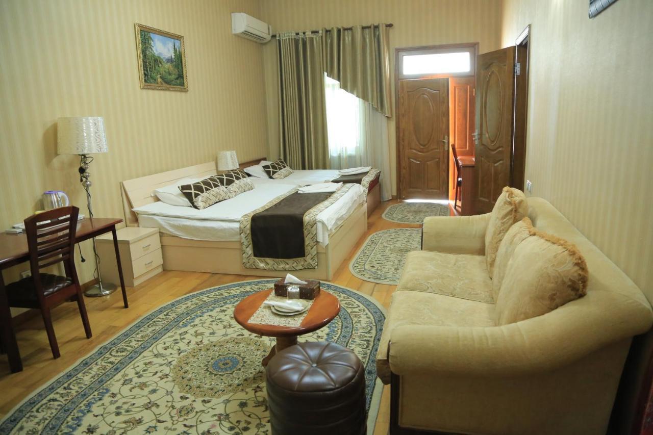 Almaz Guest House Dushanbe Exterior foto